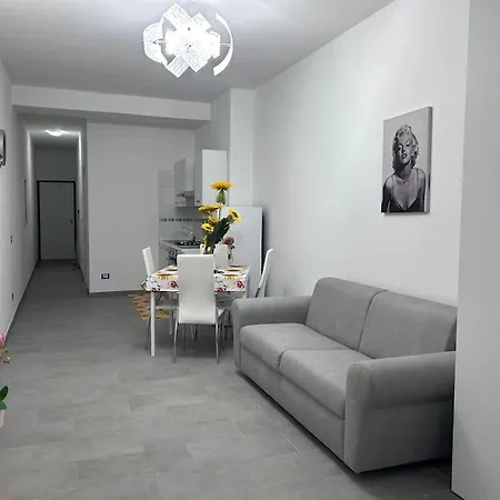 公寓 Casa Simone Elia 佩斯基奇